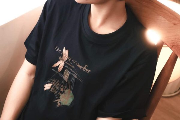 illicit tee